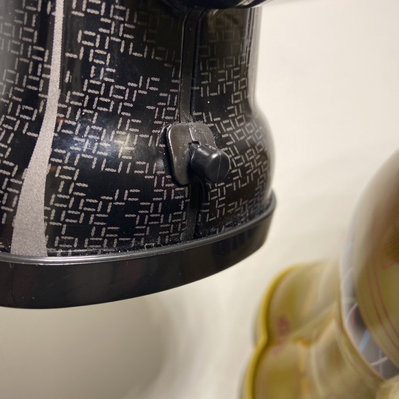 Star Wars 8” Tin Windup C-P3O and Kylo Ren figures by Schylling. - Picture 8 of 8